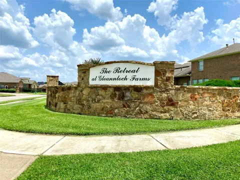 8415 Sunset Loch Drive