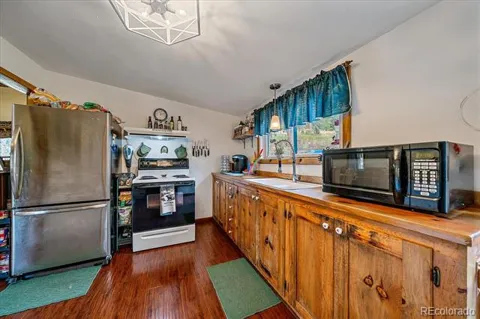 28321 Shadow Mountain Drive