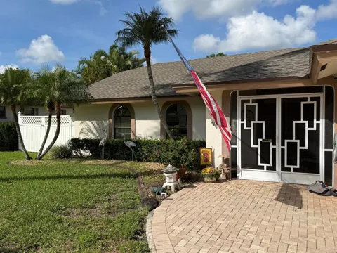 201 PARKWOOD DRIVE S #B