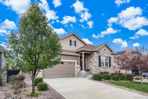 7621 S Queensburg Way