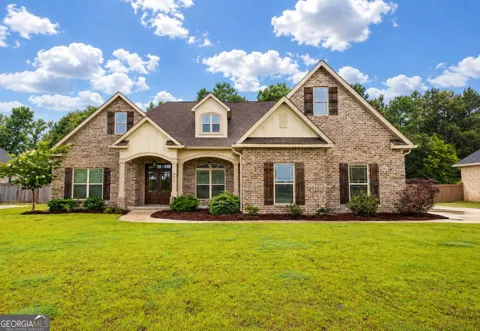 411 Stonegate TRL