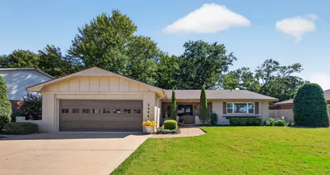 1404 Choctaw Place