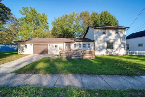 1011 Backus Street
