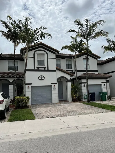 7731 NW 114th Pl