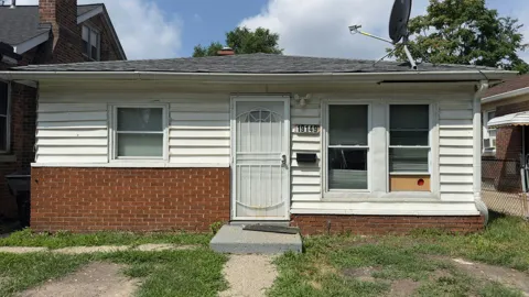 19149 Fleming Street