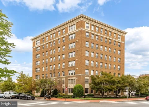 1621 T STREET NW #605