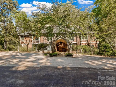 81 Creekside Way #F-301