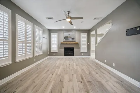 7403 Hollister Ridge