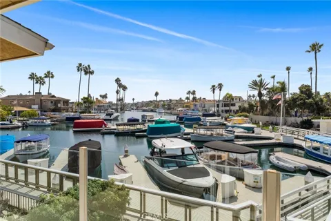 4411 W Coast Highway #6