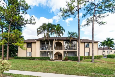414 Pine Glen Lane #D-2