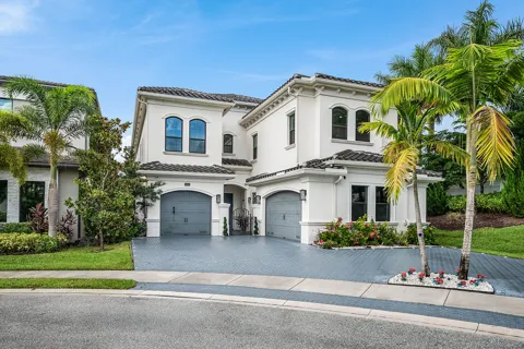 8985 CHAUVET WAY