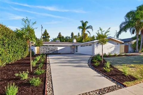 16445 Kingsbury