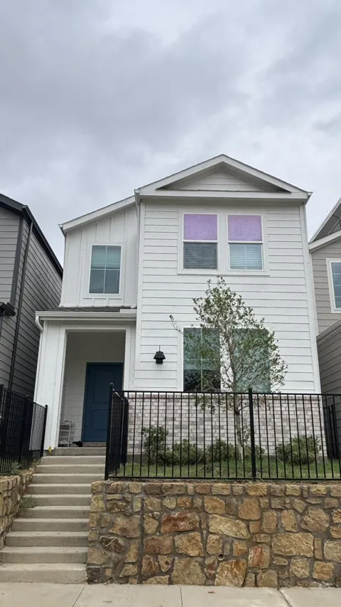 3308 Blue Jay Way