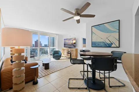 347 NEW RIVER DRIVE E #1808