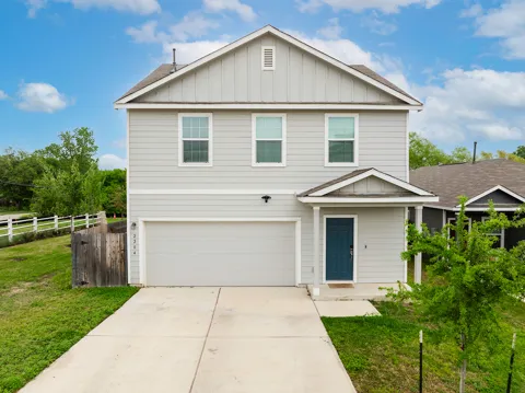 2204 Nightview Drive