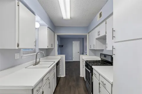 6032 Westridge Lane #212