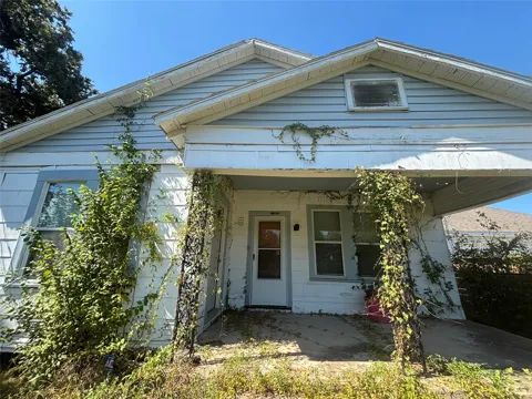 1707 Solo Street
