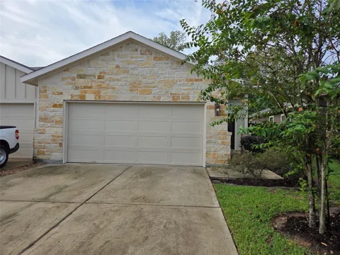 9737 Grosbeak Lane
