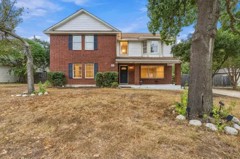 1703 Mimosa Lane