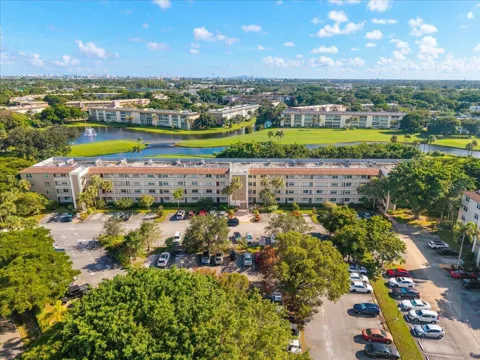 3502 BIMINI LANE #B2