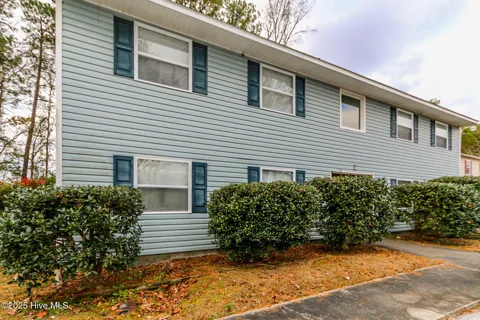 201 Shipman Road ##E20