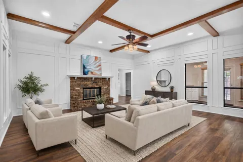901 Willow Brook Drive