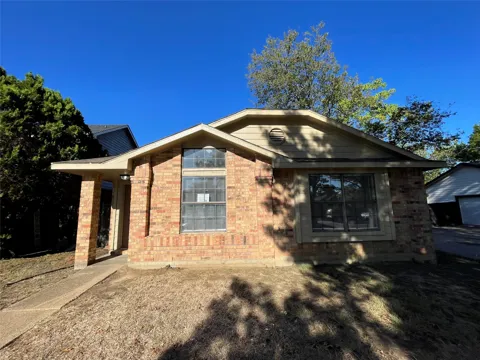 10404 Cork Oak Circle