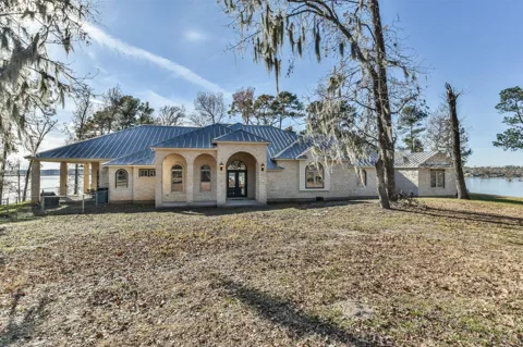345 Mccove