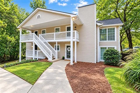 1905 Countryside Place