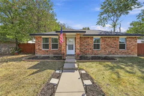 900 Grand Avenue