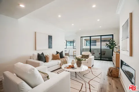 430 Maple Drive #203