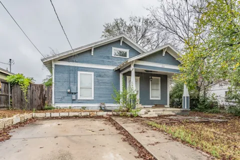 212 Ruddell Street