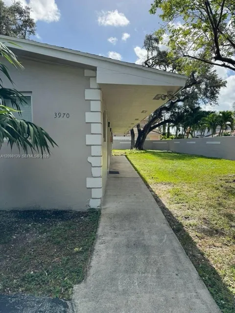 3970 SW 58th St #3