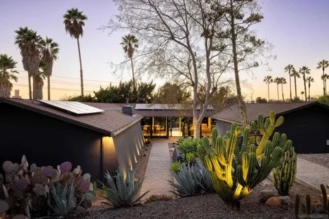 754 El Rancho