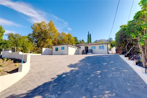 10902 Tujunga Canyon