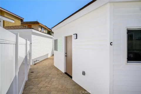 908 E Maple #C