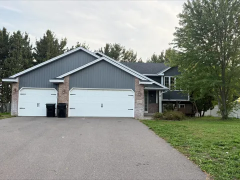 5660 Highland Trail