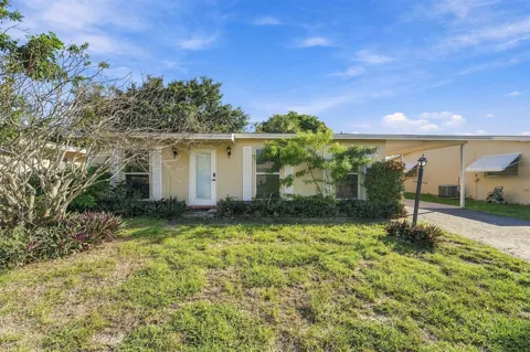 1730 NW 48th Place