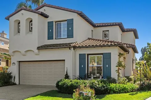 6789 AVENA COURT