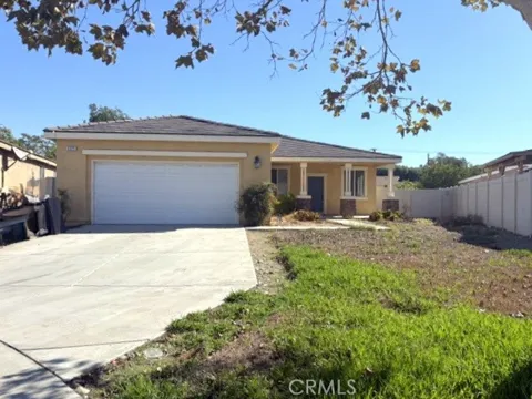 9225 Cattail Lane