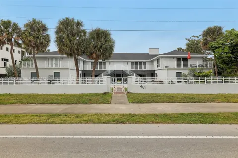 461 Ocean Blvd #0050