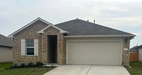 224 ROUGH HOLLOW Cove