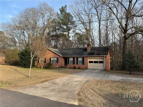 1030 Cherokee Circle