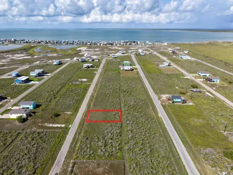 279 W Live Oak