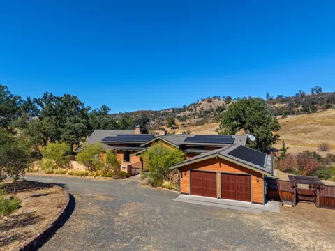 1900 Stagecoach Canyon Road