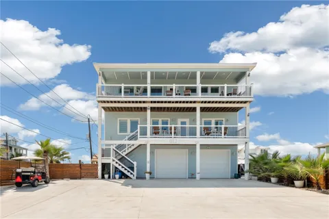 812 Lantana Drive