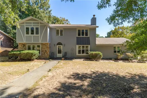 1209 Shalimar Drive