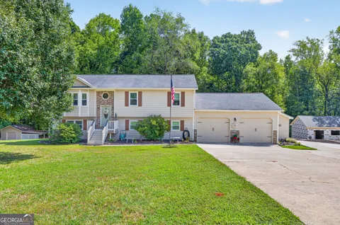 2475 Azalea DR