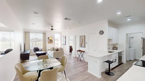 3235 Dallas Street #1307