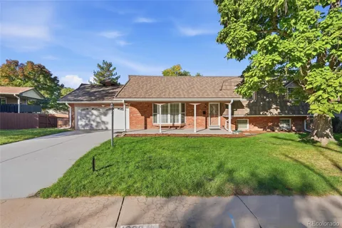 12234 W Applewood Knolls Drive